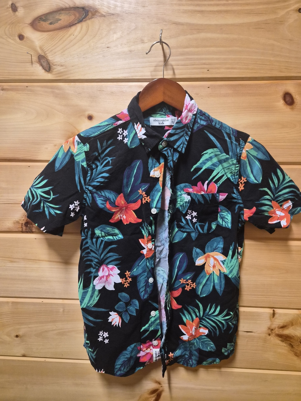 Hawian Shirt Abercrombie kids Black with Pink and Green Accents